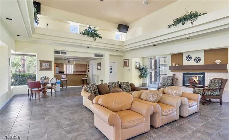 8070 West Russell Road 2115 — photo 3