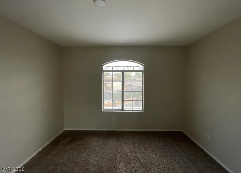 241 Lucky Star Street — photo 2