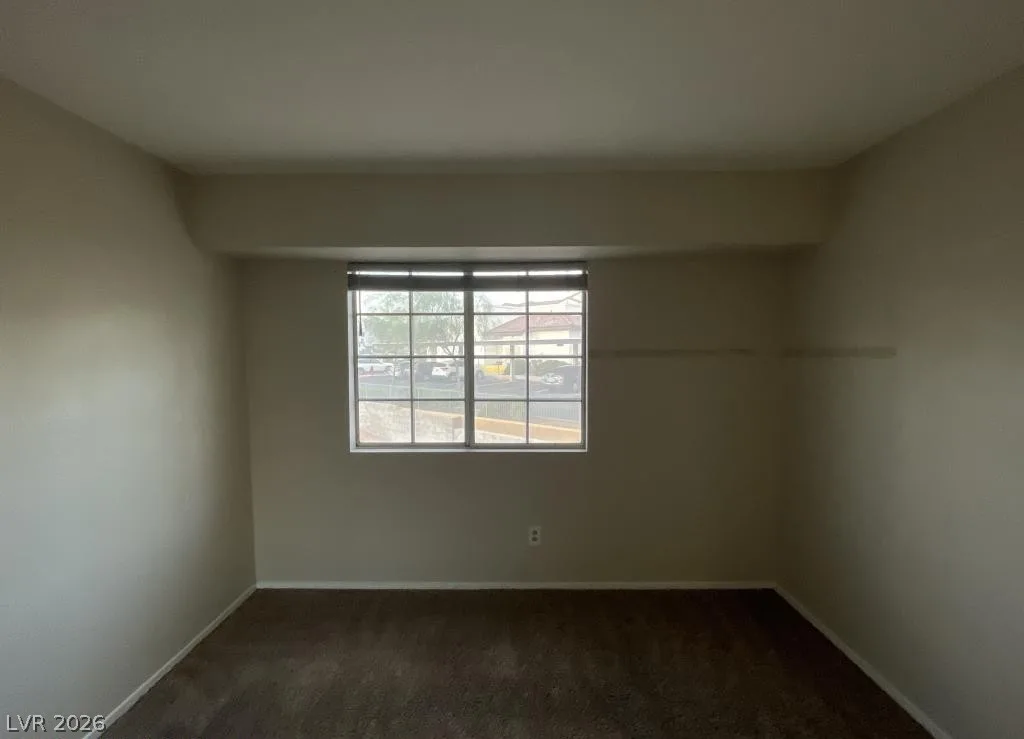 241 Lucky Star Street — photo 3