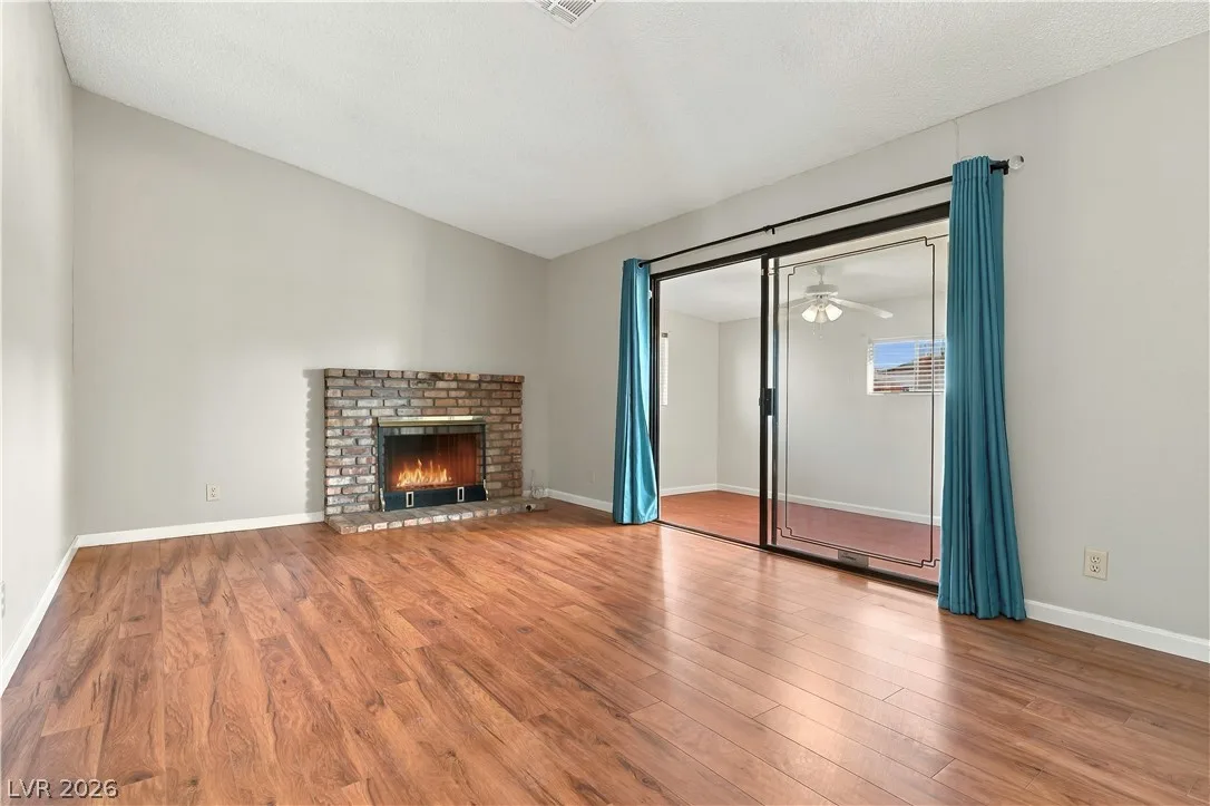 1305 Jackson Avenue — photo 4