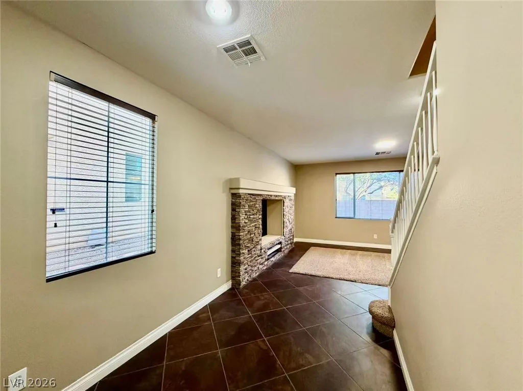 9326 Wildcat Springs Avenue — photo 4