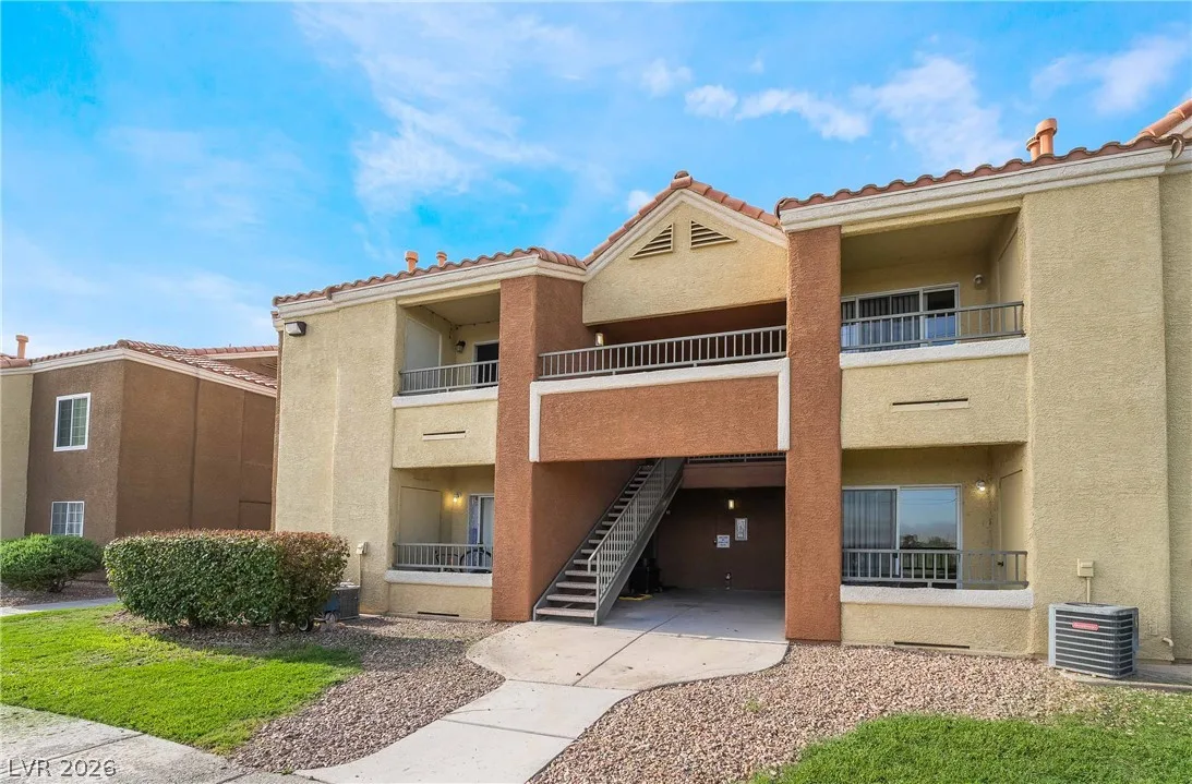 2120 Ramrod Avenue 825 — photo 1