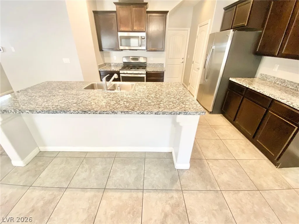 6743 Dragonfly Rock Street — photo 5