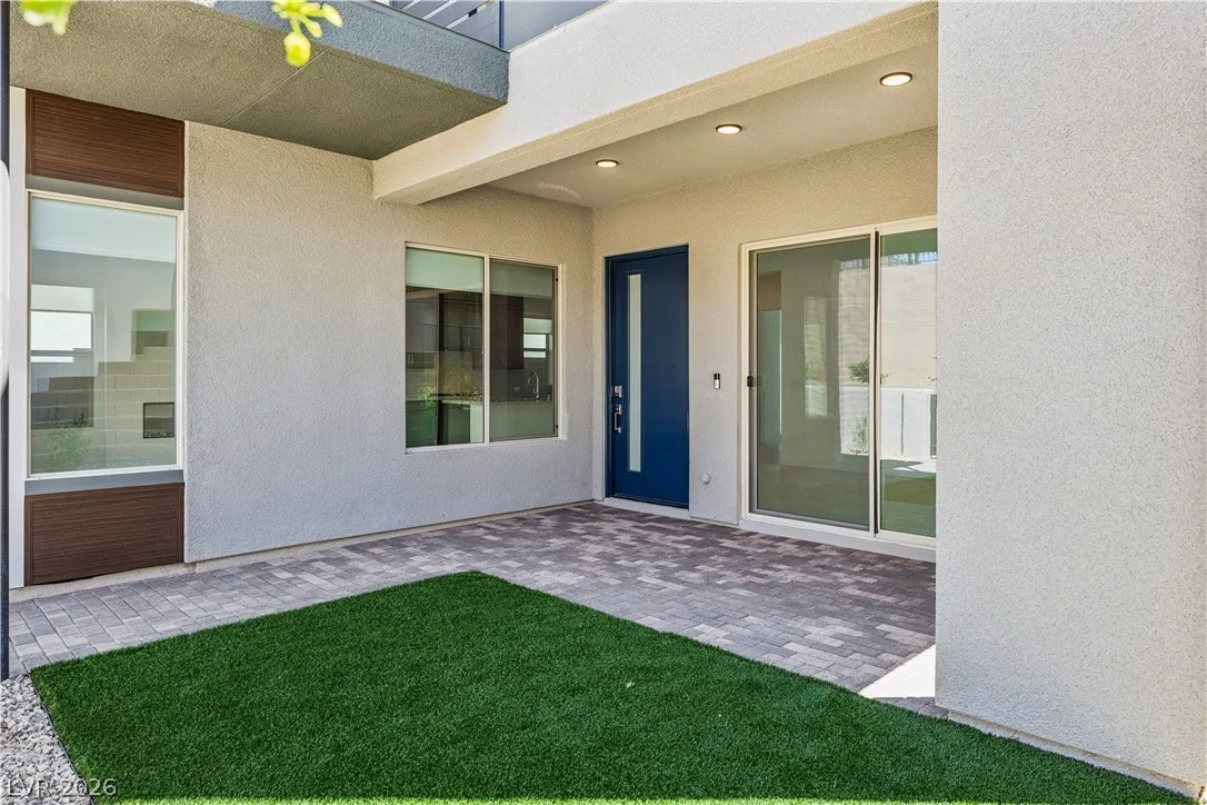 12254 Summer Bloom Lane — photo 4