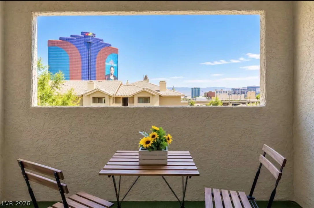 4200 South Valley View Boulevard 3053 — photo 3