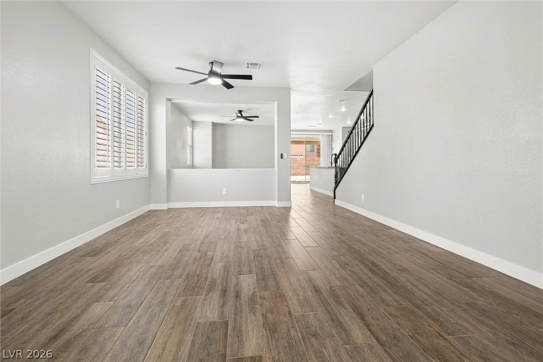 1078 Silver Star Street — photo 4