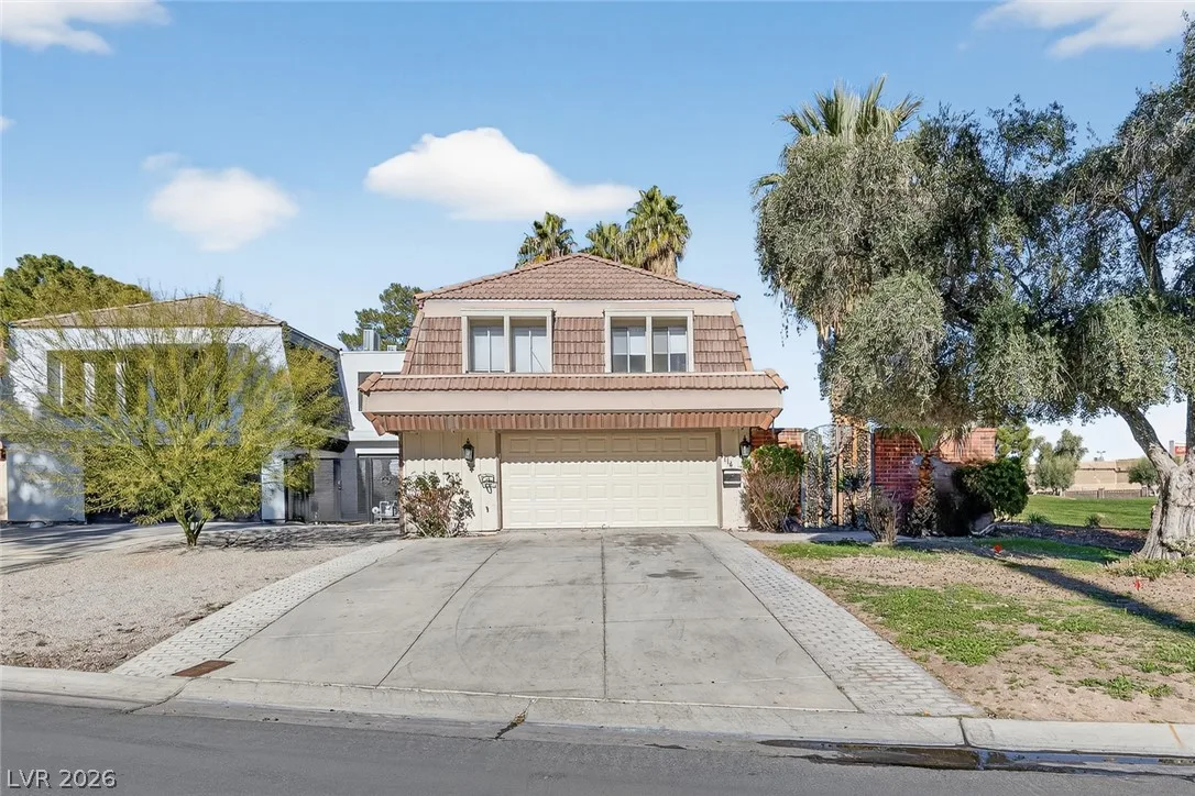 1114 Vegas Valley Drive — photo 1