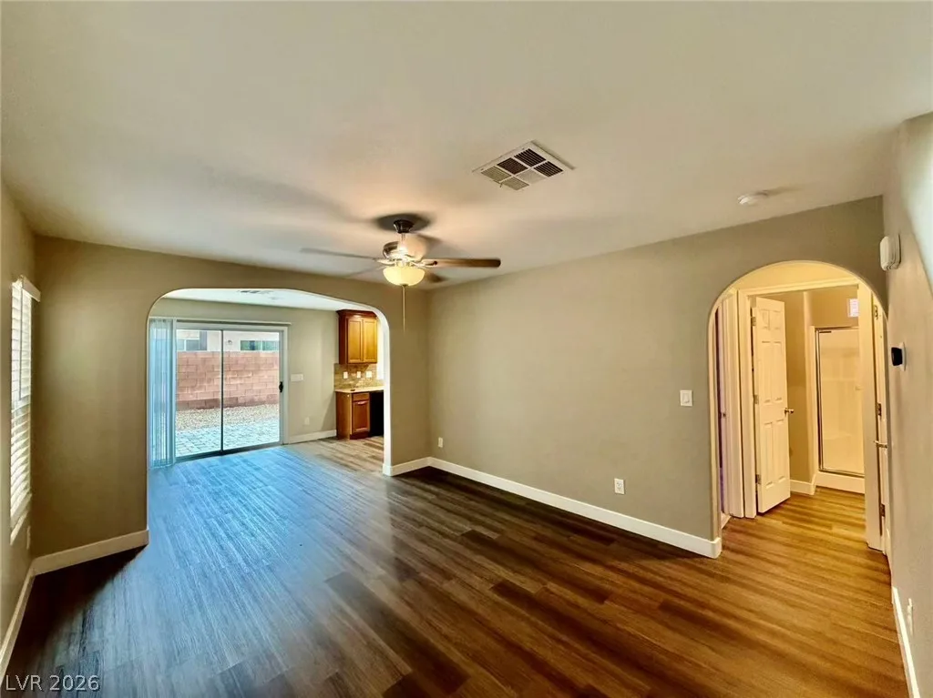 9957 Matfen Court — photo 3