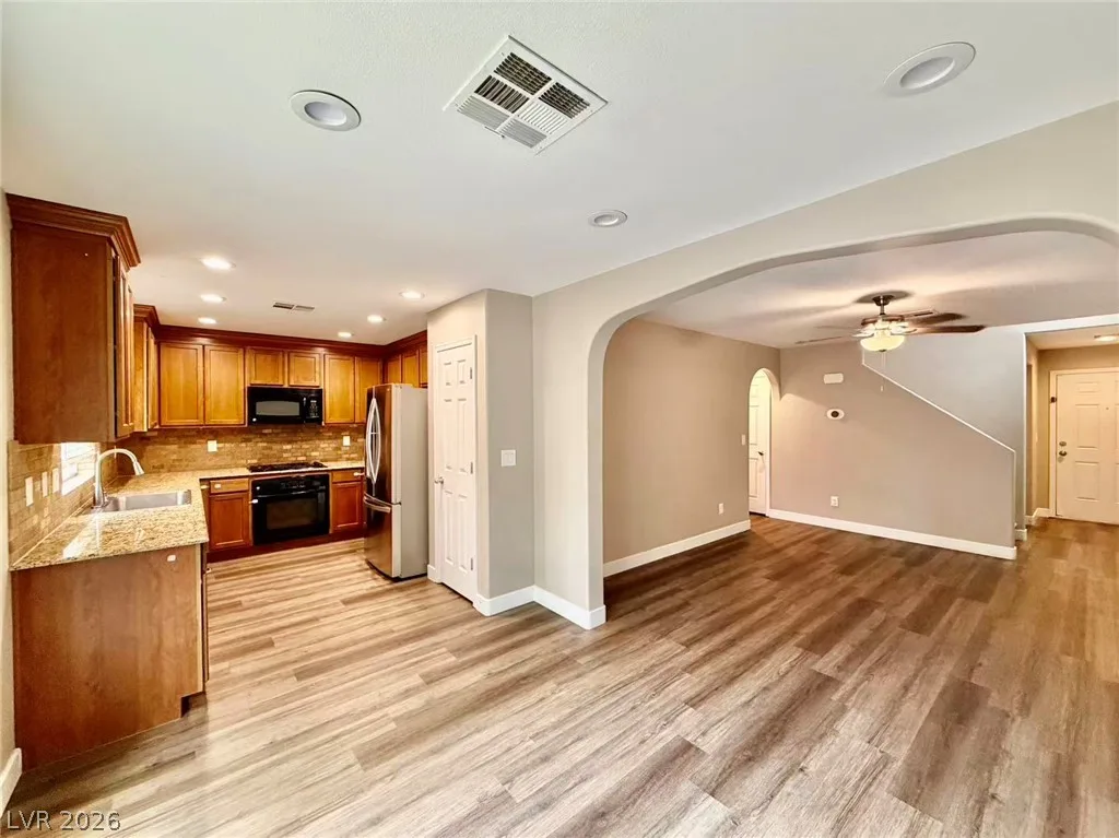 9957 Matfen Court — photo 5