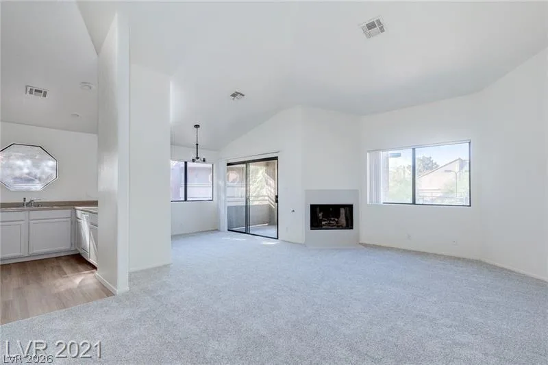 5020 South Rainbow Boulevard 204 — photo 3