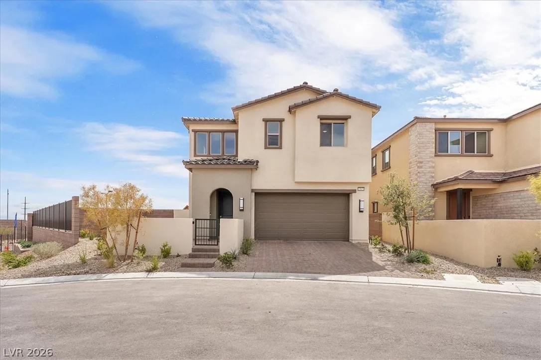 12023 Arrebol Avenue — photo 1