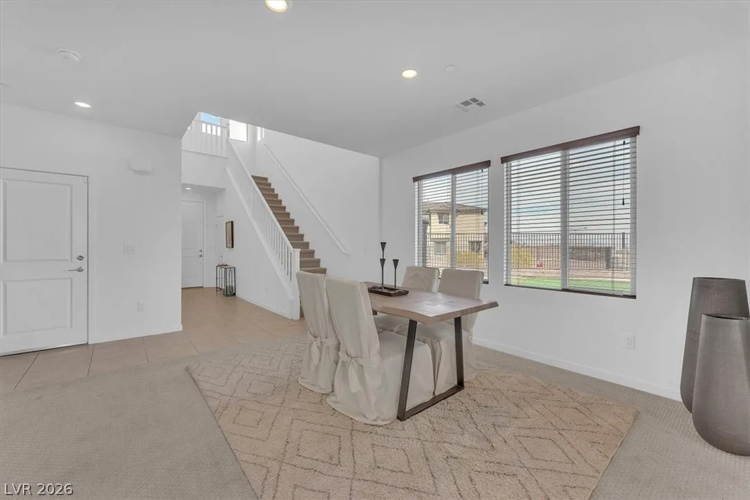 12023 Arrebol Avenue — photo 5