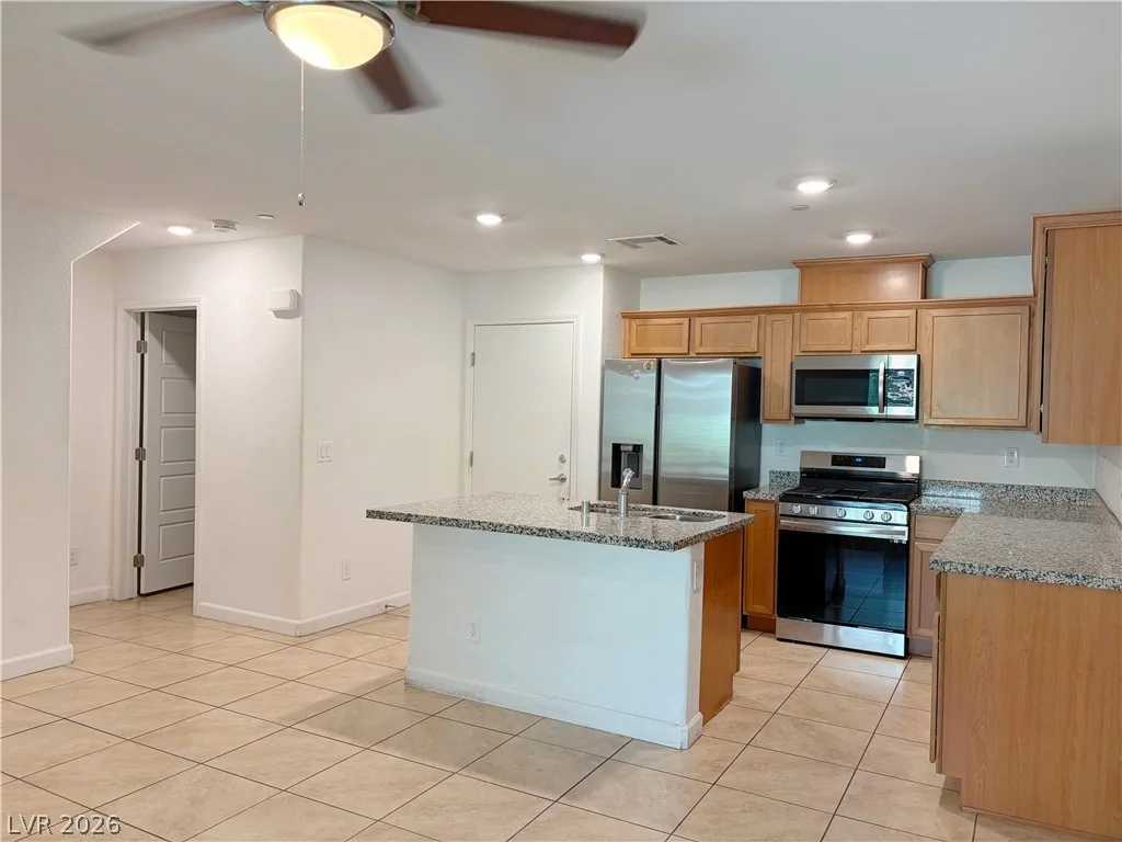 3614 Tripoli Cove Avenue — photo 5