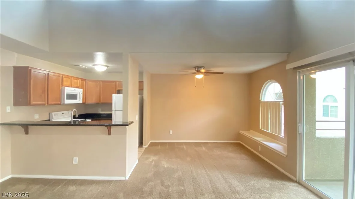 3145 East Flamingo Road 2044 — photo 4