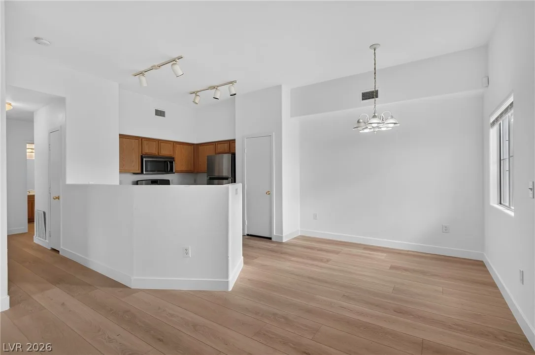 9303 Gilcrease Avenue 2179 — photo 3