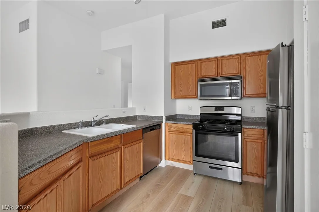 9303 Gilcrease Avenue 2179 — photo 5