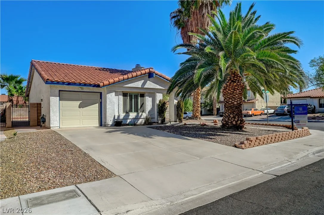 362 Manzanita Street — photo 3