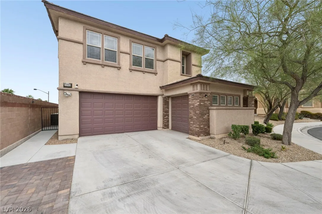 9203 White Waterfall Avenue — photo 1
