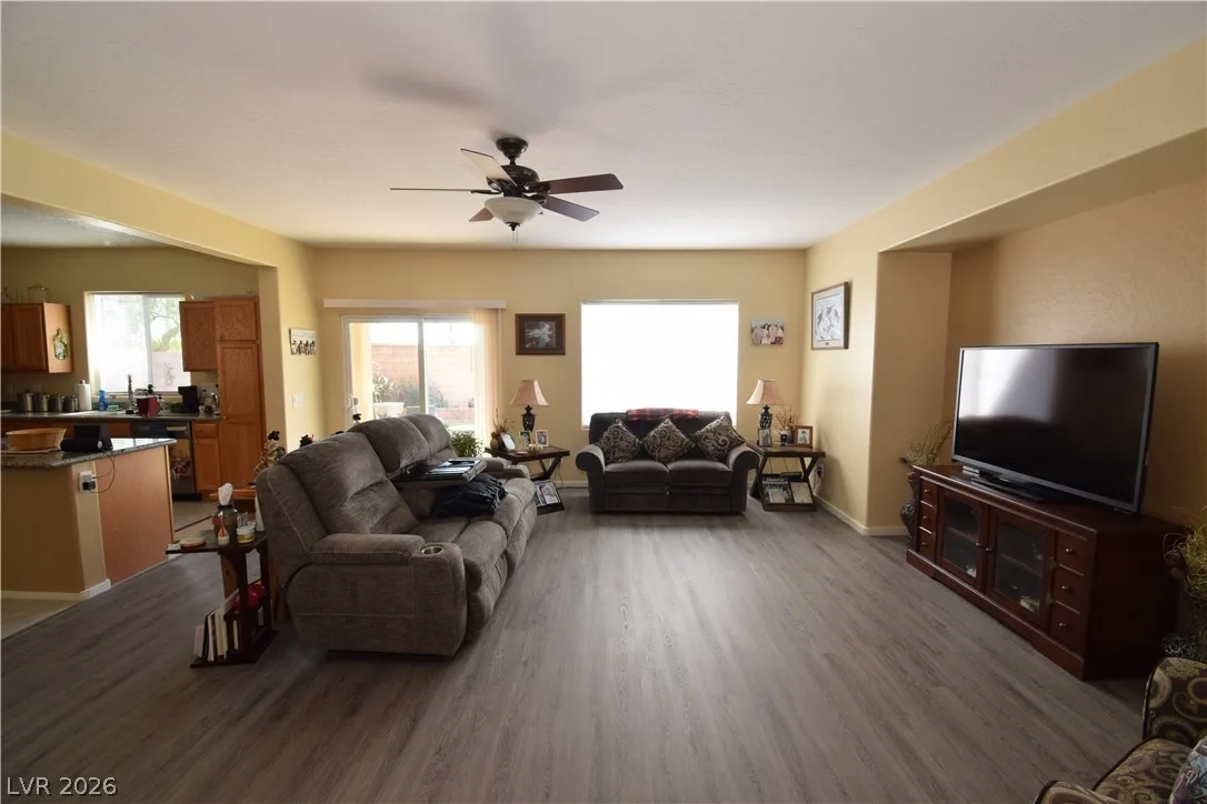 7013 Mercurio Avenue — photo 5