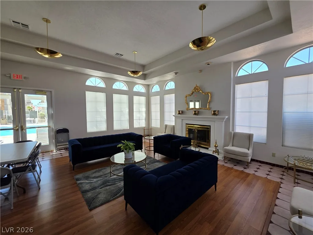 3150 Soft Breezes Drive 2166 — photo 3