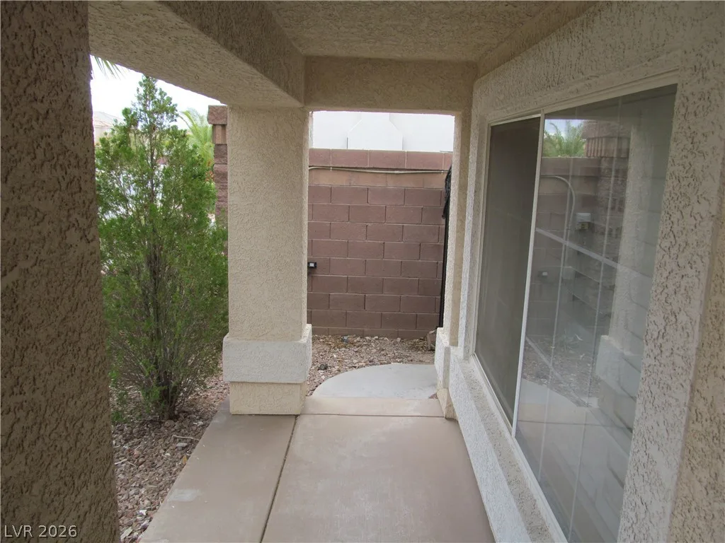 6315 CAMEO COVE Avenue — photo 3