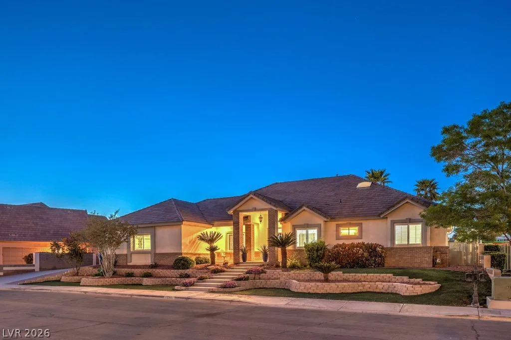 1535 Sunrise Circle — photo 5