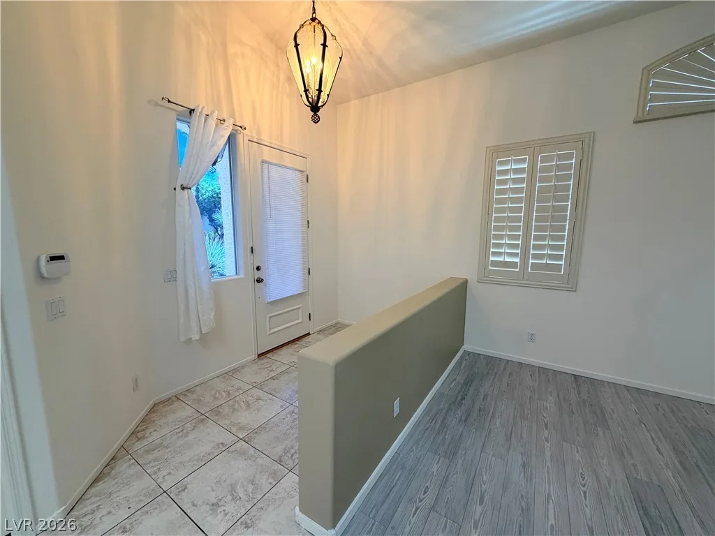 2121 Stone Croft Street — photo 1
