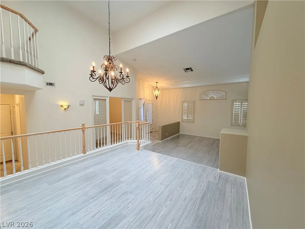 2121 Stone Croft Street — photo 5