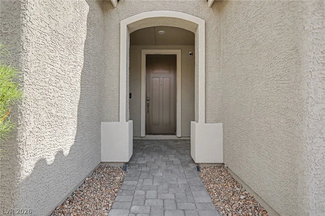 6412 Belgrossa Bend Street — photo 4