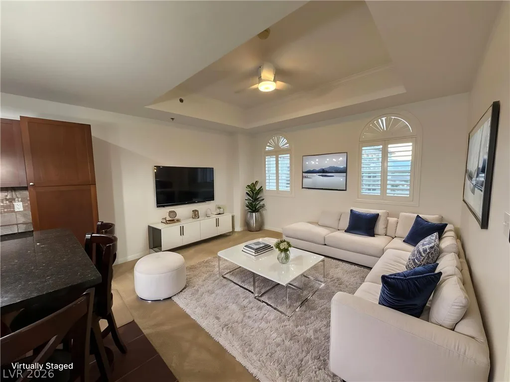 2405 West Serene Avenue 834 — photo 1
