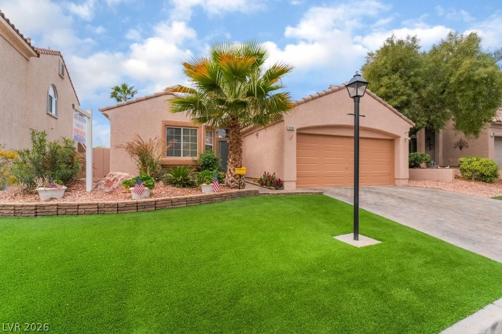 11261 Playa Caribe Avenue — photo 1