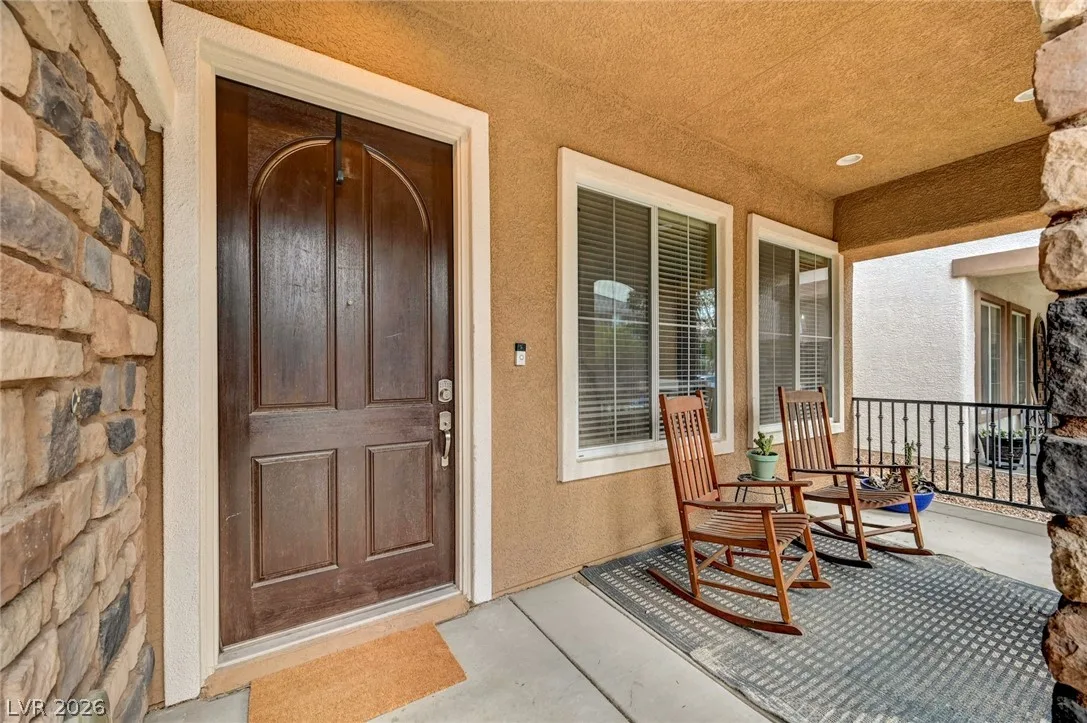 7020 Twin Forks Peak Street — photo 3