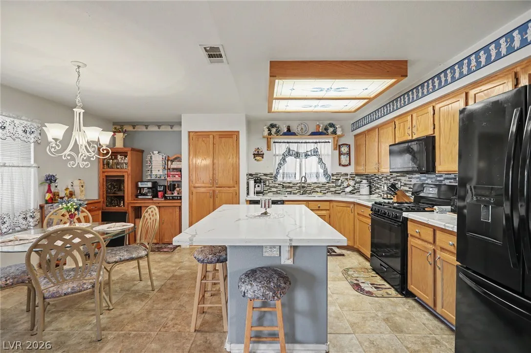 6574 Jordan River Drive — photo 4