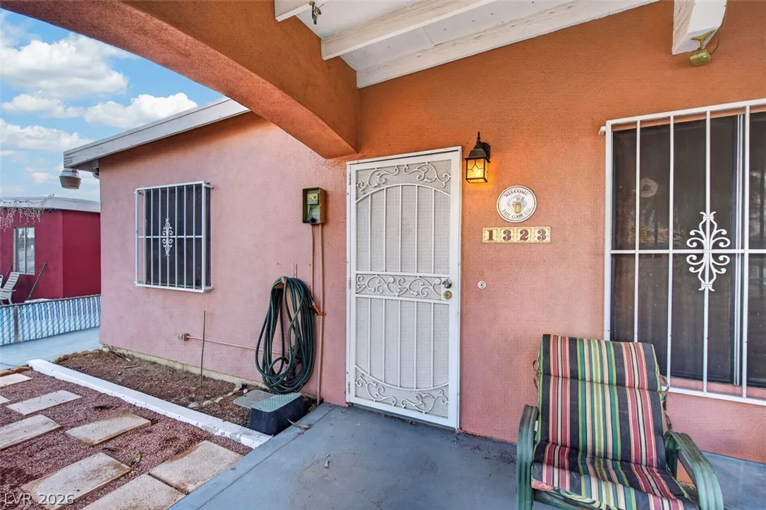 1323 Maui Street — photo 5