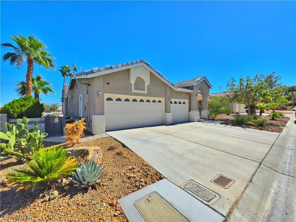 3376 Tiara Point Circle — photo 1