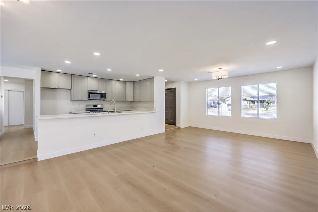 4309 Mott Circle — photo 5