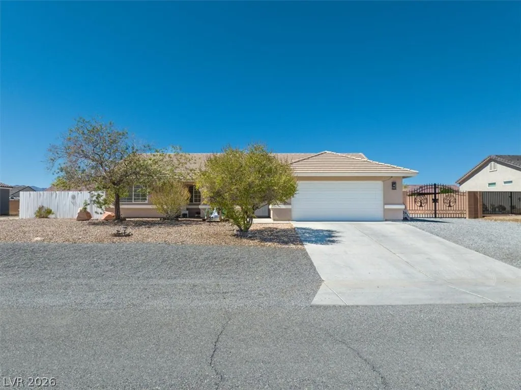 4970 Honey Locust Drive — photo 1