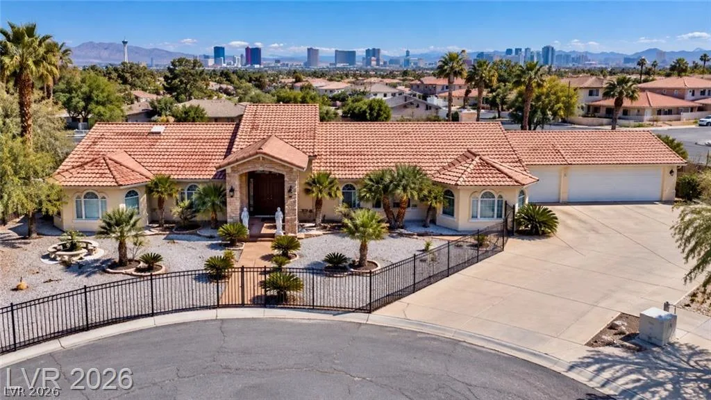 3272 Crystal Palm Court — photo 1