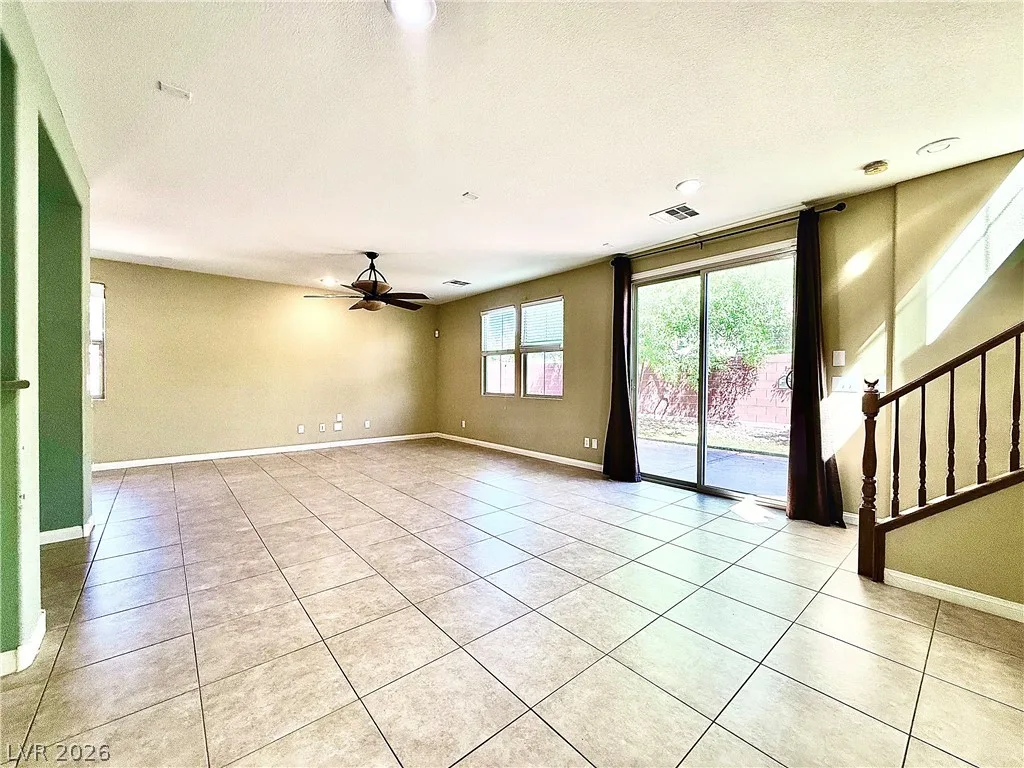 5580 Spiceberry Drive — photo 2