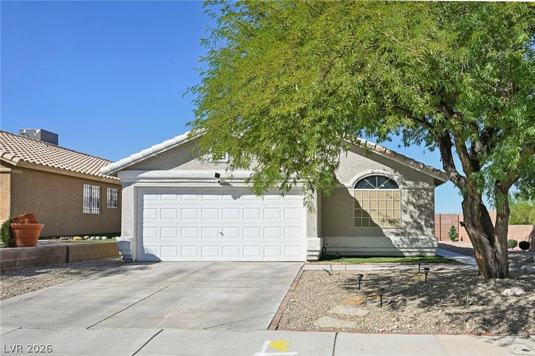 2985 Mount Hope Drive — photo 1