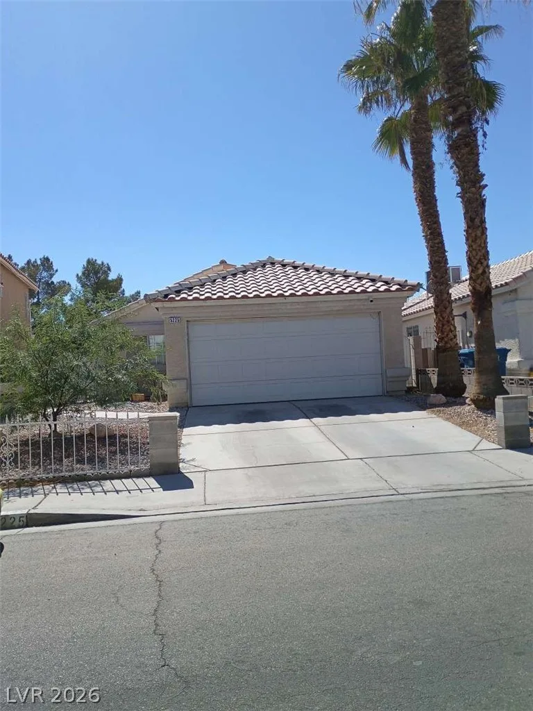 5225 Silverheart Avenue — photo 1