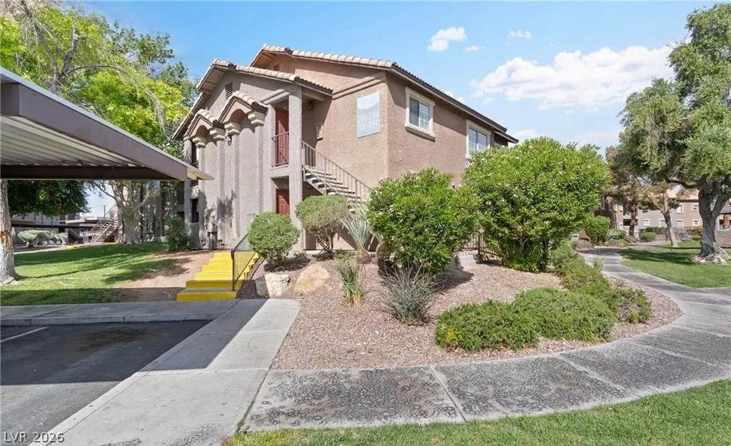 2750 South Durango Drive 2061 — photo 1