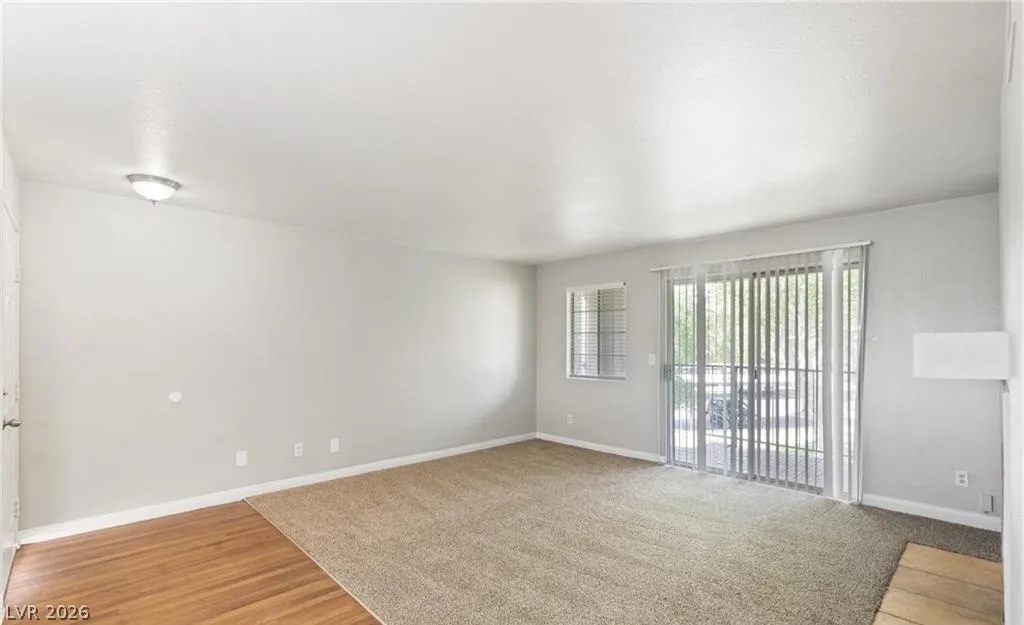 2750 South Durango Drive 2061 — photo 3