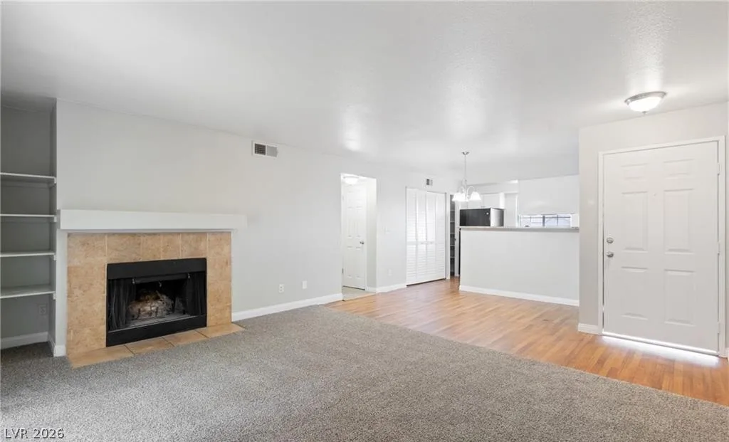 2750 South Durango Drive 2061 — photo 4