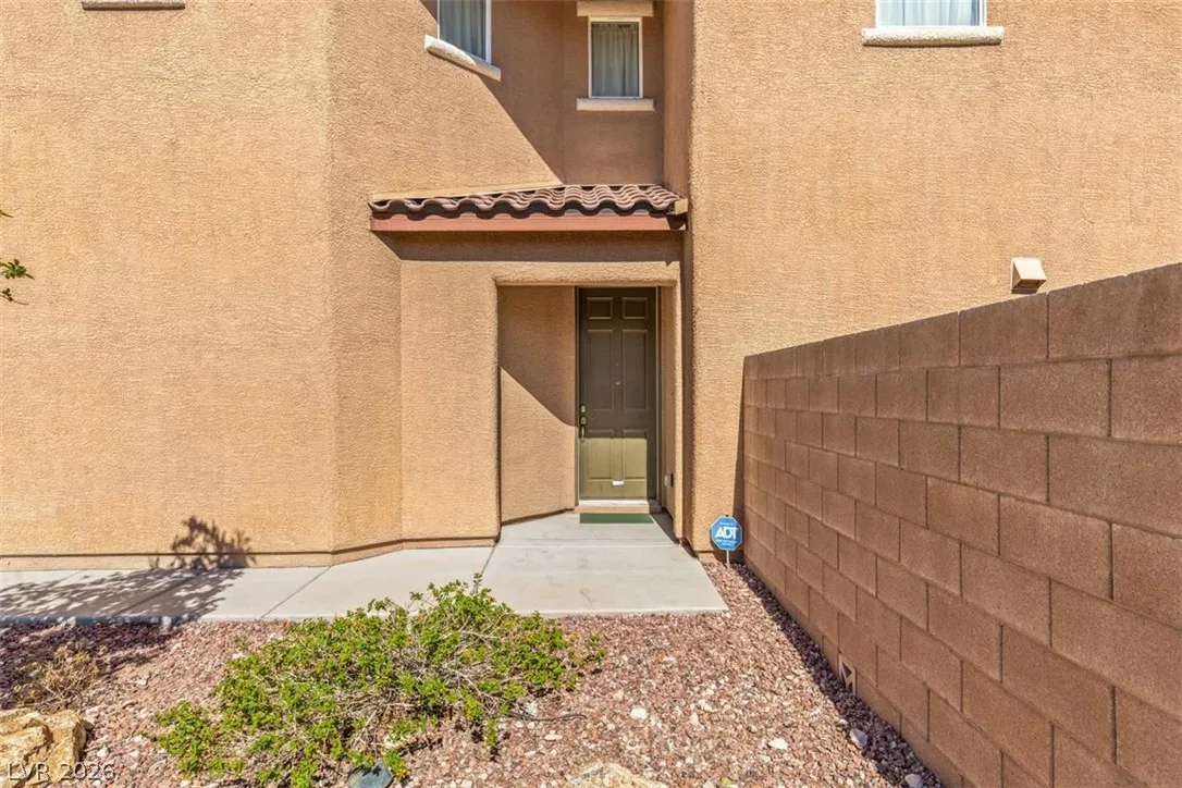 11270 Victoria Medici Street — photo 4