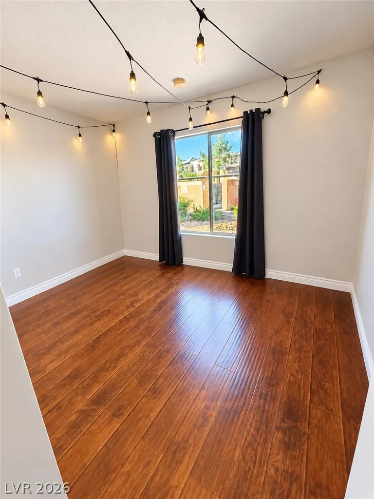 8070 West Russell Road 1015 — photo 4