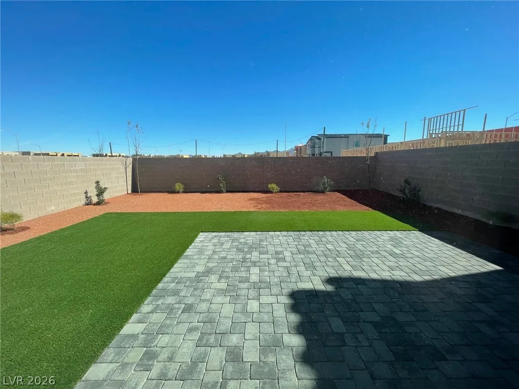 12738 Battista Lane — photo 4