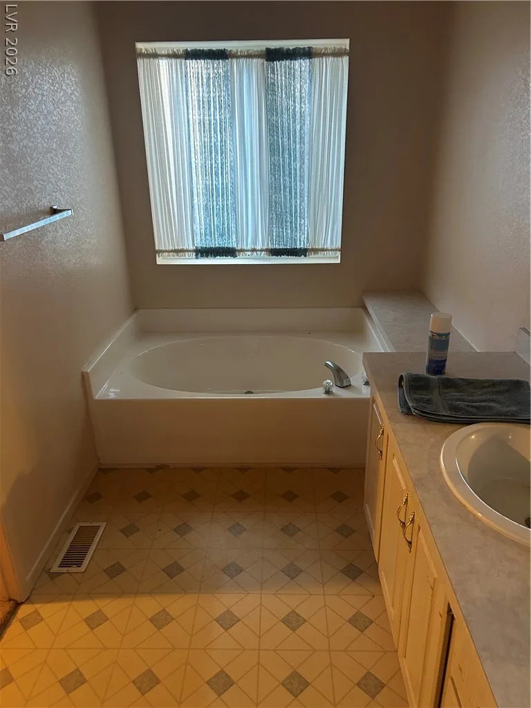 163 Trailzend Avenue — photo 5