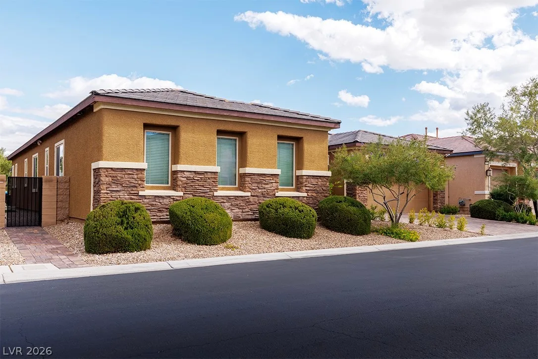 7722 Rainbow Rising Street — photo 2