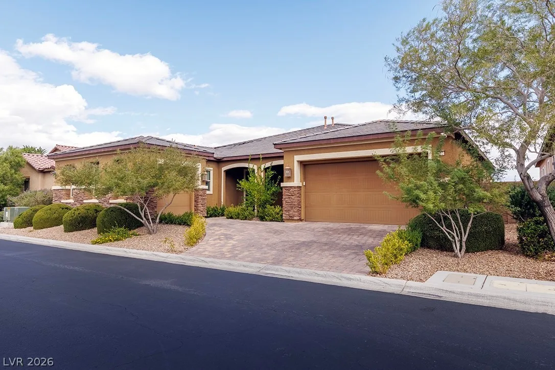7722 Rainbow Rising Street — photo 3